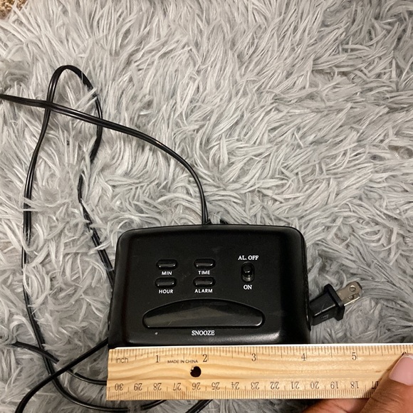 Black Battery Operated Alarm Clock 4” Wide - Picture 6 of 6